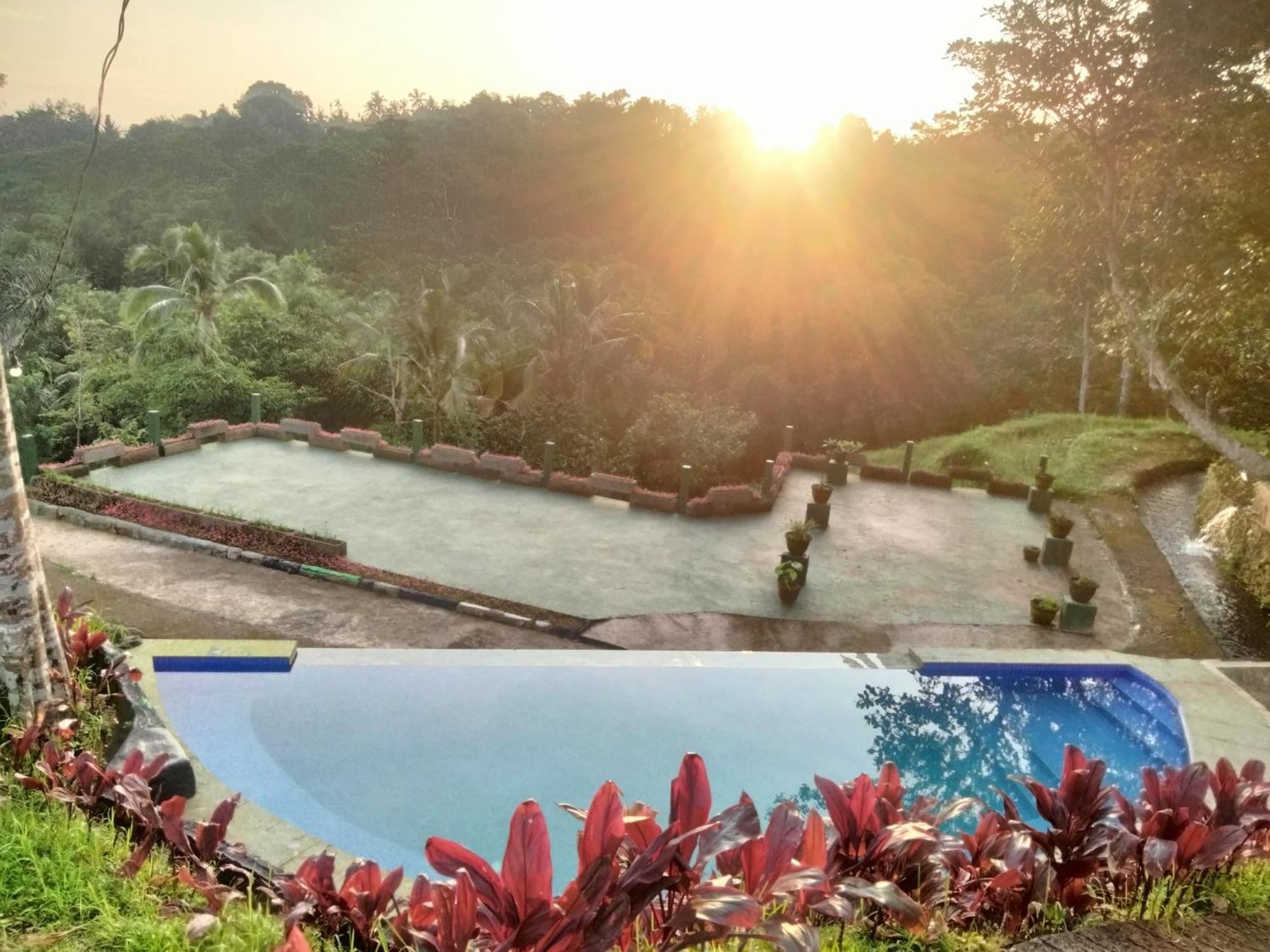 Sang Tirta Resort Penebel Eksteriør bilde